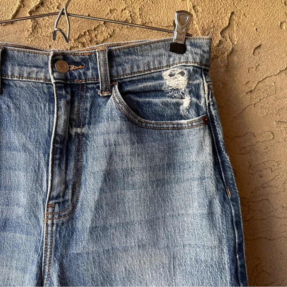 High Rise Jeans - Picture 3 of 10